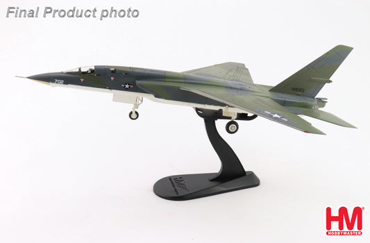 HOBBY MASTER RA-5C VIGILANTE US NAVY "EXPERIMENTAL SCHEME" 149313 RVAH-6 FLEURS USS CONSTELLATION 1966
