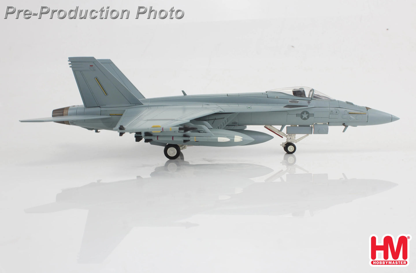 HOBBY MASTERS F/A-18E "DAGGER TEAM" WITH DECALS FOR 01 105 410 AIRPLANES