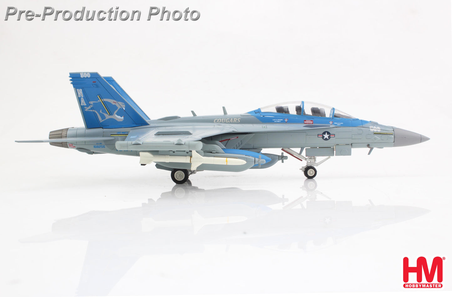 HOBBY MASTER EA-18G GROWLER 168256 VAQ-139 "COUGARS" USN 2025