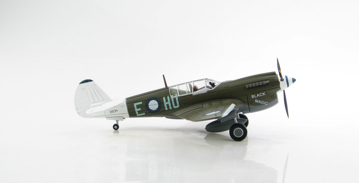 HOBBY MASTER P-40N KITTYHAWK BLACK MAGIC HU-E 78 SQN RAAF MOROTAI, EARLY 1945
