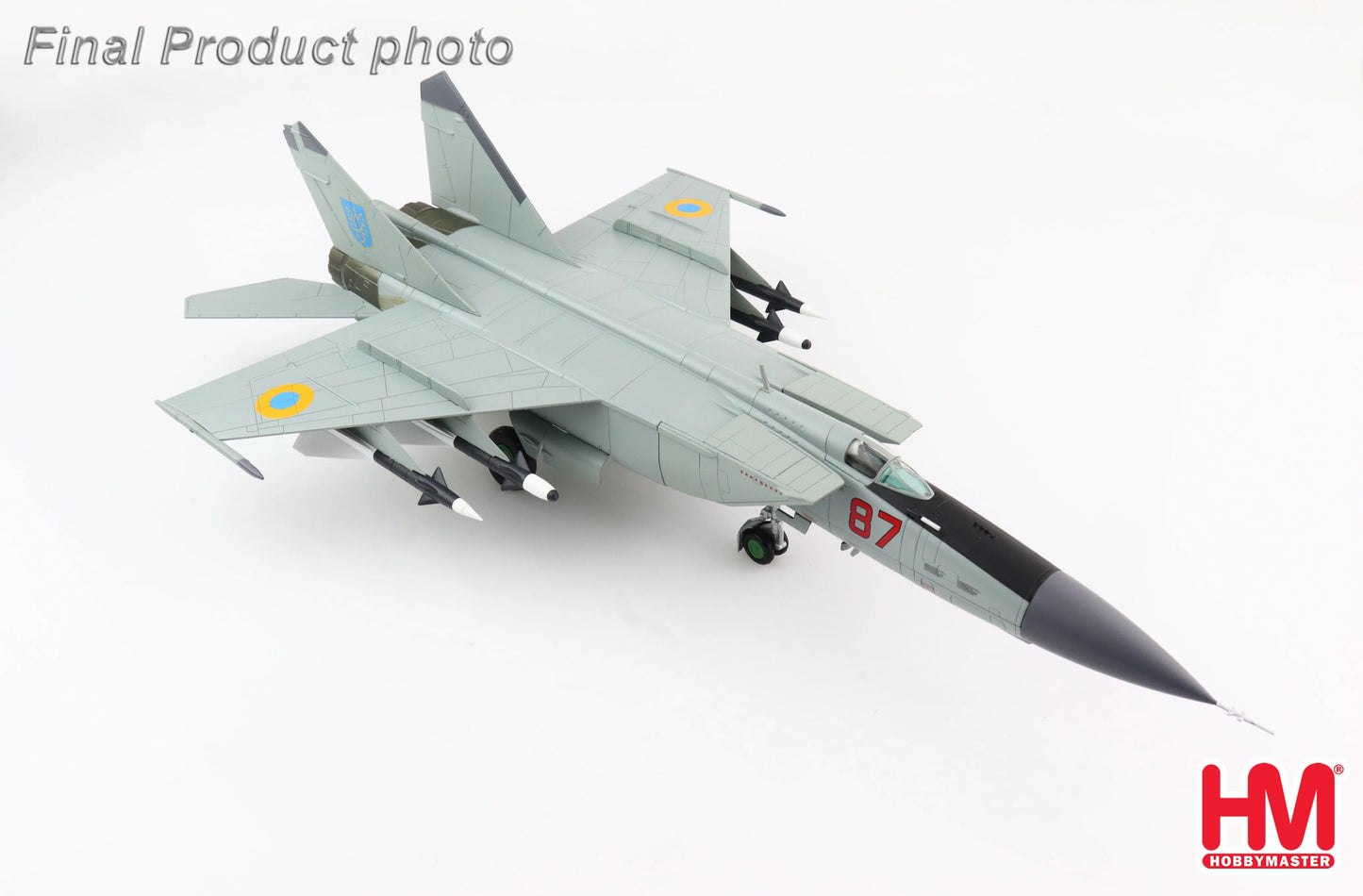 HOBBY MASTER MIG-25PDS FOXBAT RED 87 UKRAINE 1995
