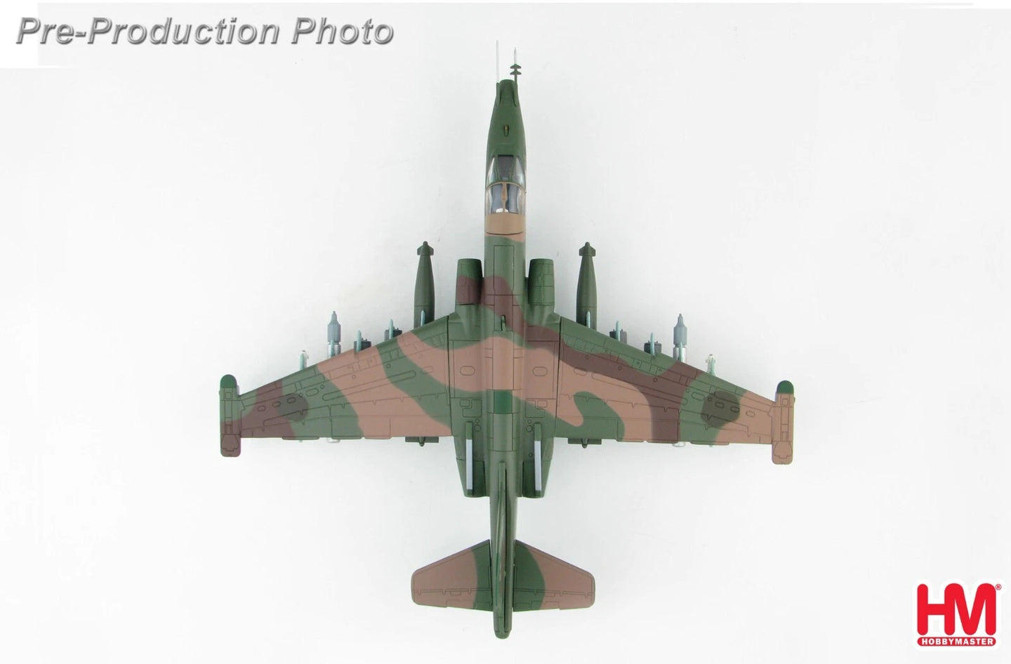 HOBBY MASTER 1/72 SUKHOI SU-25 SM FROGFOOT RUSSIAN AIR FORCE RED 24 LATAKIA, SYRIA 2015