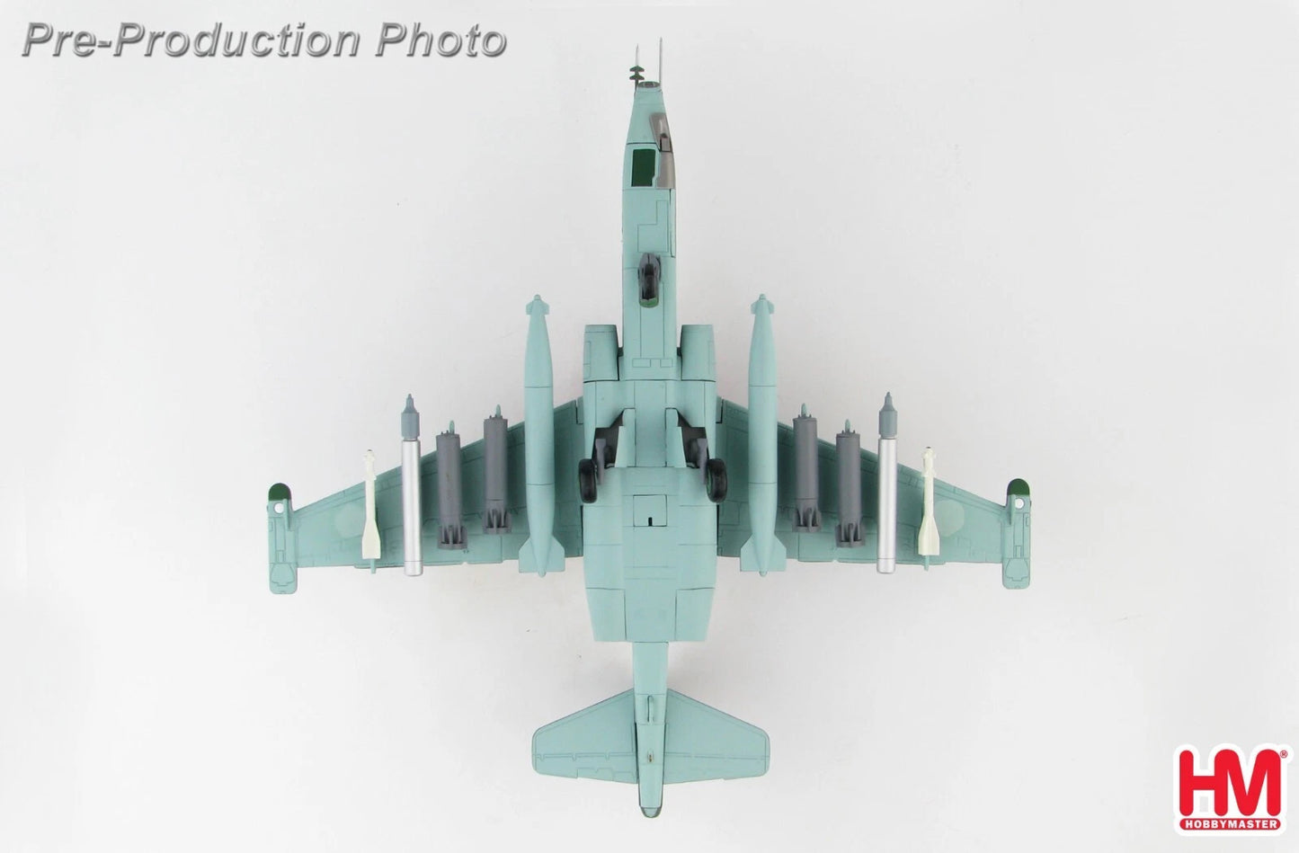 HOBBY MASTER 1/72 SUKHOI SU-25 SM FROGFOOT RUSSIAN AIR FORCE RED 24 LATAKIA, SYRIA 2015