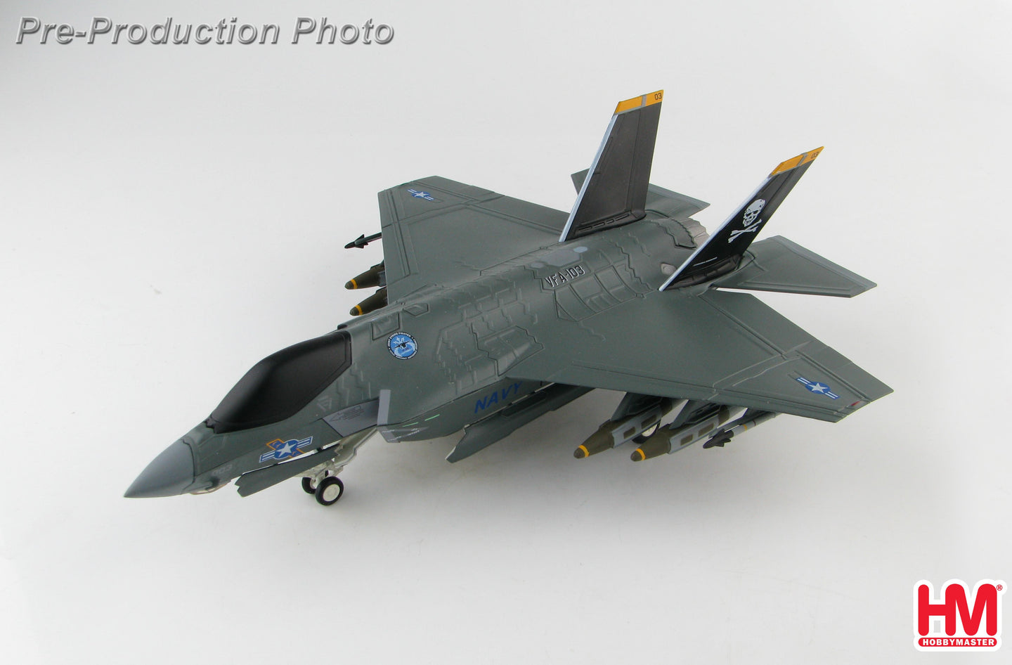 HOBBY MASTER F-35C 003 POLE TEST SCHEME