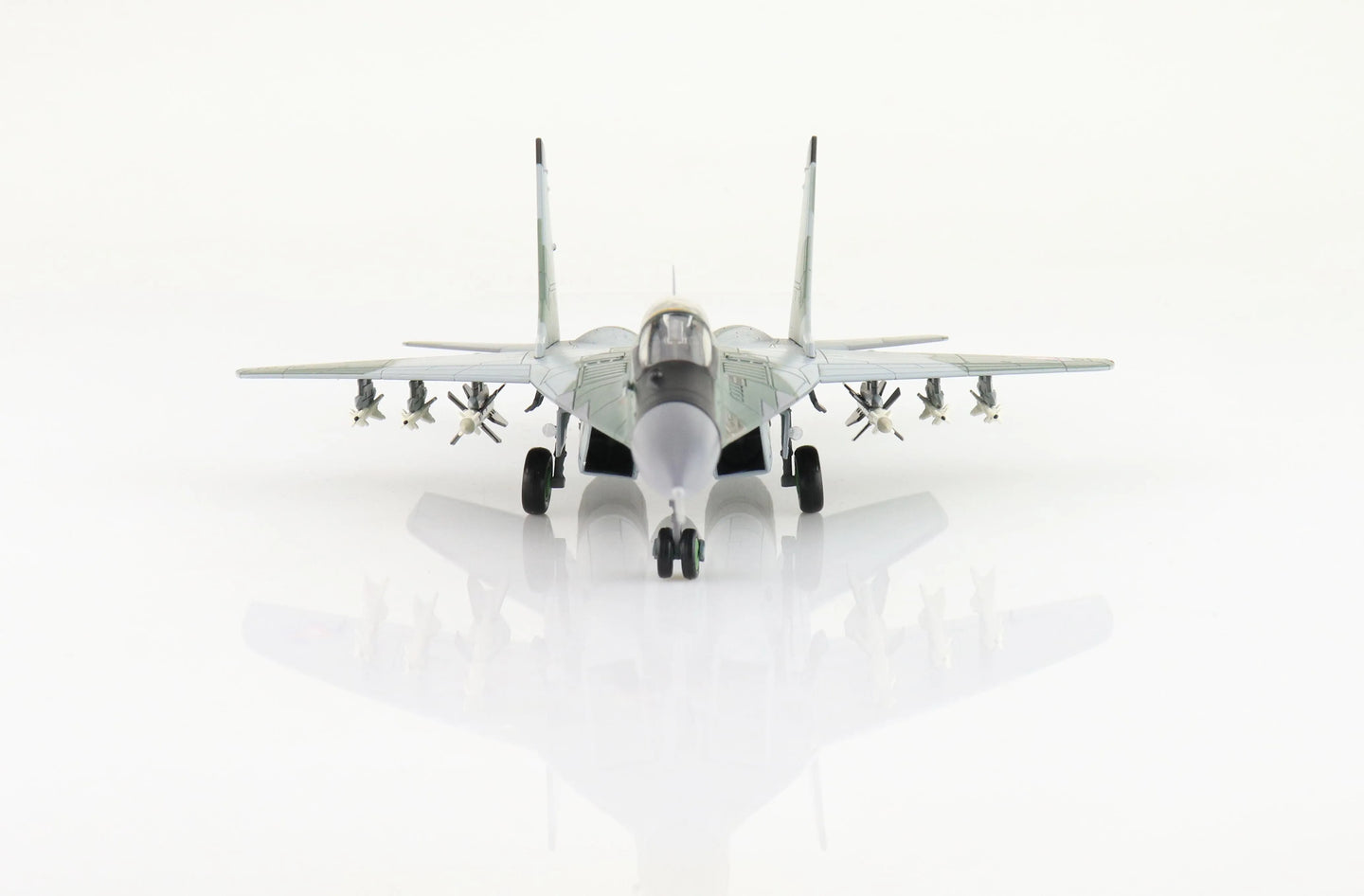 HOBBY MASTER MIG-29A FULCRUM CUBAN REVOLUTIONARY AIR FORCE 1997