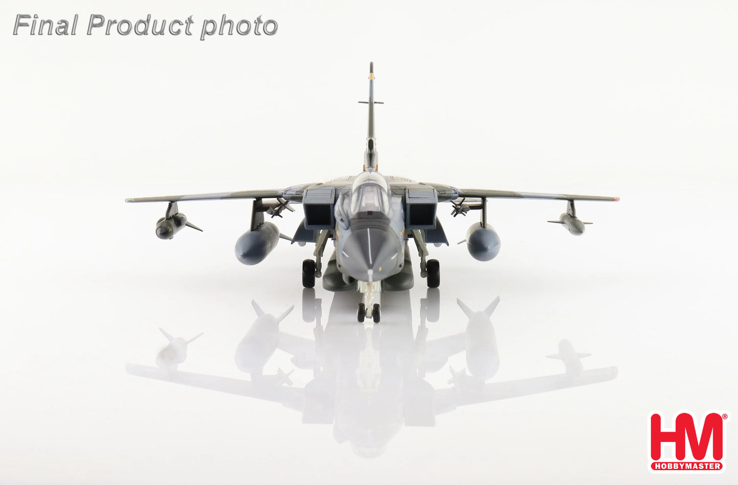 HOBBY MASTER TORNADO GR.1 ZA585 NO. 617 SQN DAMBUSTERS RAF
