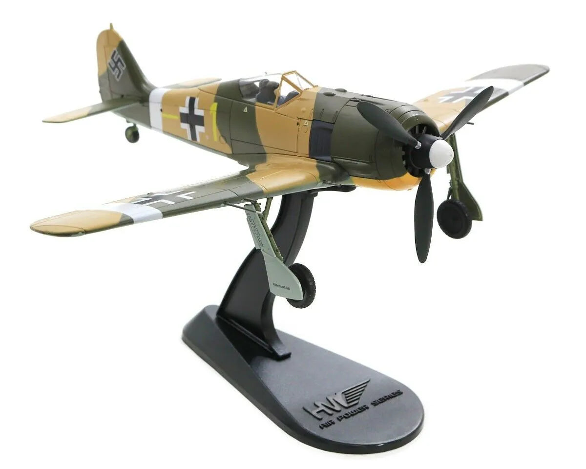 HOBBY MASTER FW-190A-4 COMMANDER OF 6./JG 2 OBLT.ERICH RUDORFFER NTH AFRICA 1943