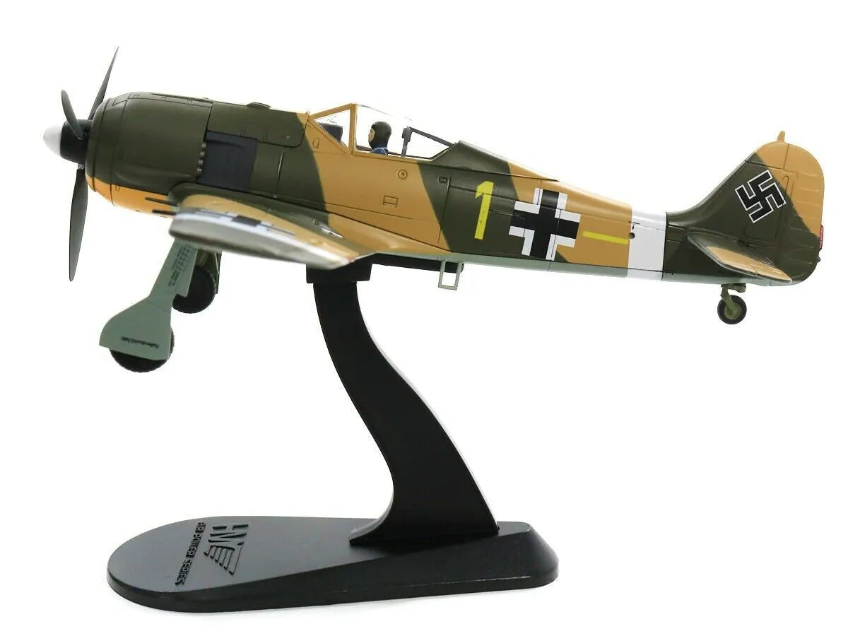 HOBBY MASTER FW-190A-4 COMMANDER OF 6./JG 2 OBLT.ERICH RUDORFFER NTH AFRICA 1943