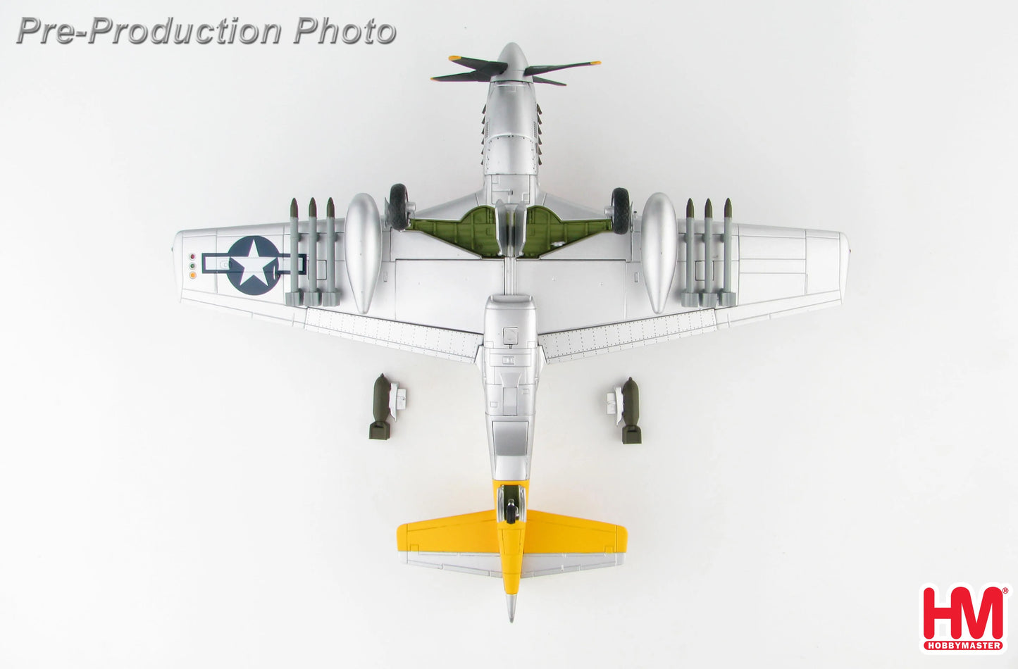 HOBBY MASTER P-51D MUSTANG IWO JIMA