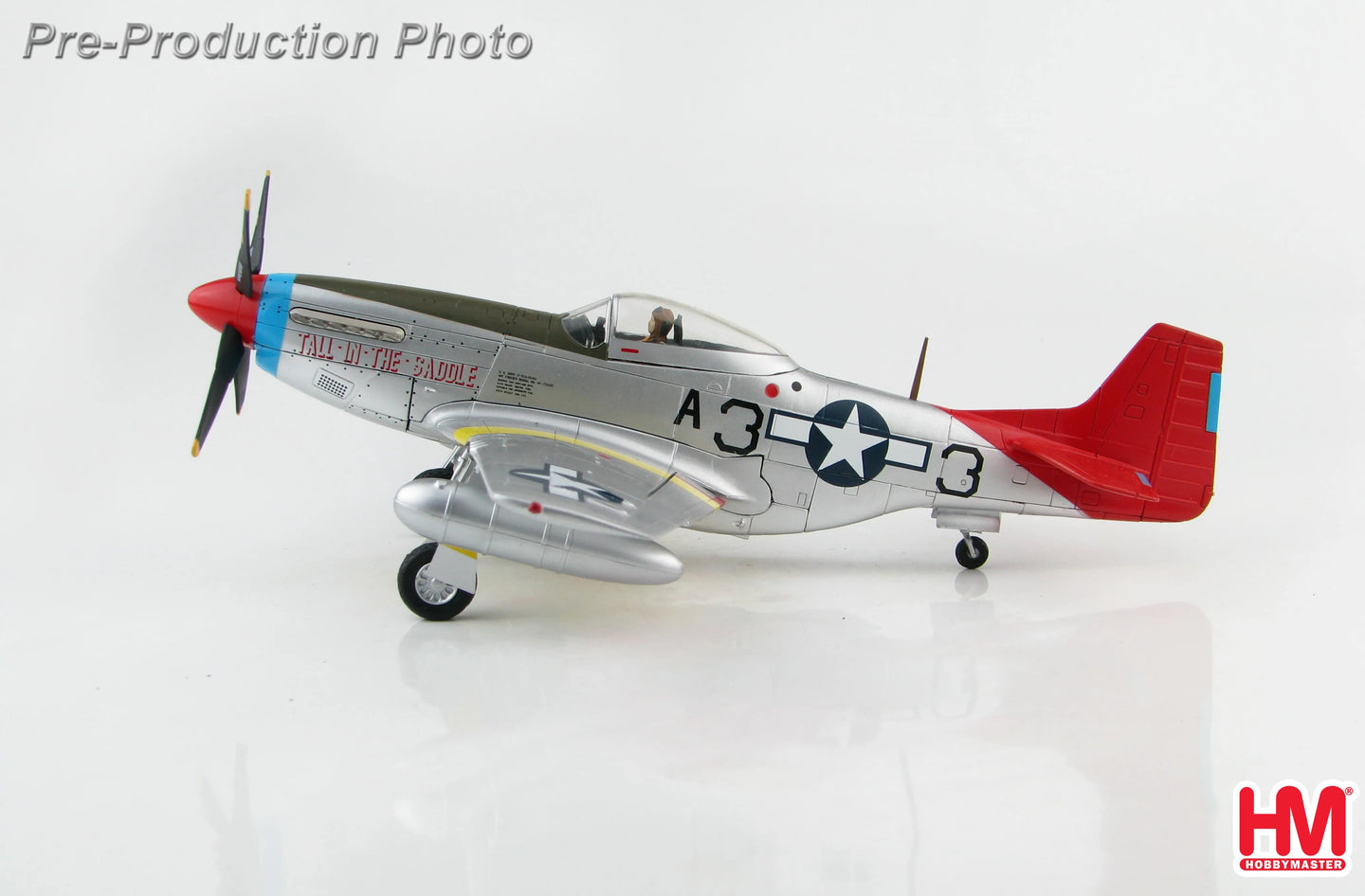 HOBBY MASTER P-51D MUSTANG USAAF TUSKEGEE AIRMEN 1945
