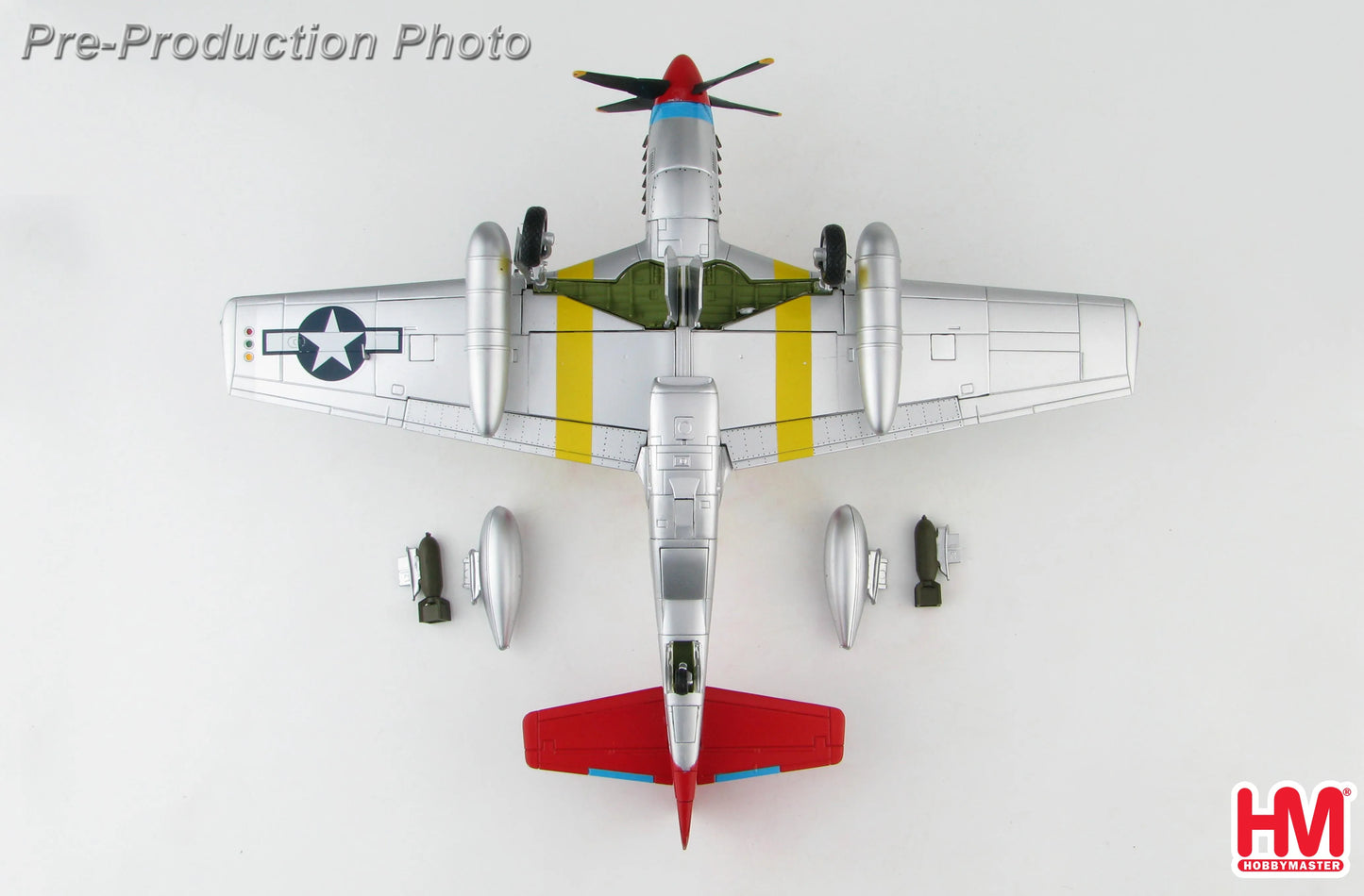 HOBBY MASTER P-51D MUSTANG USAAF TUSKEGEE AIRMEN 1945