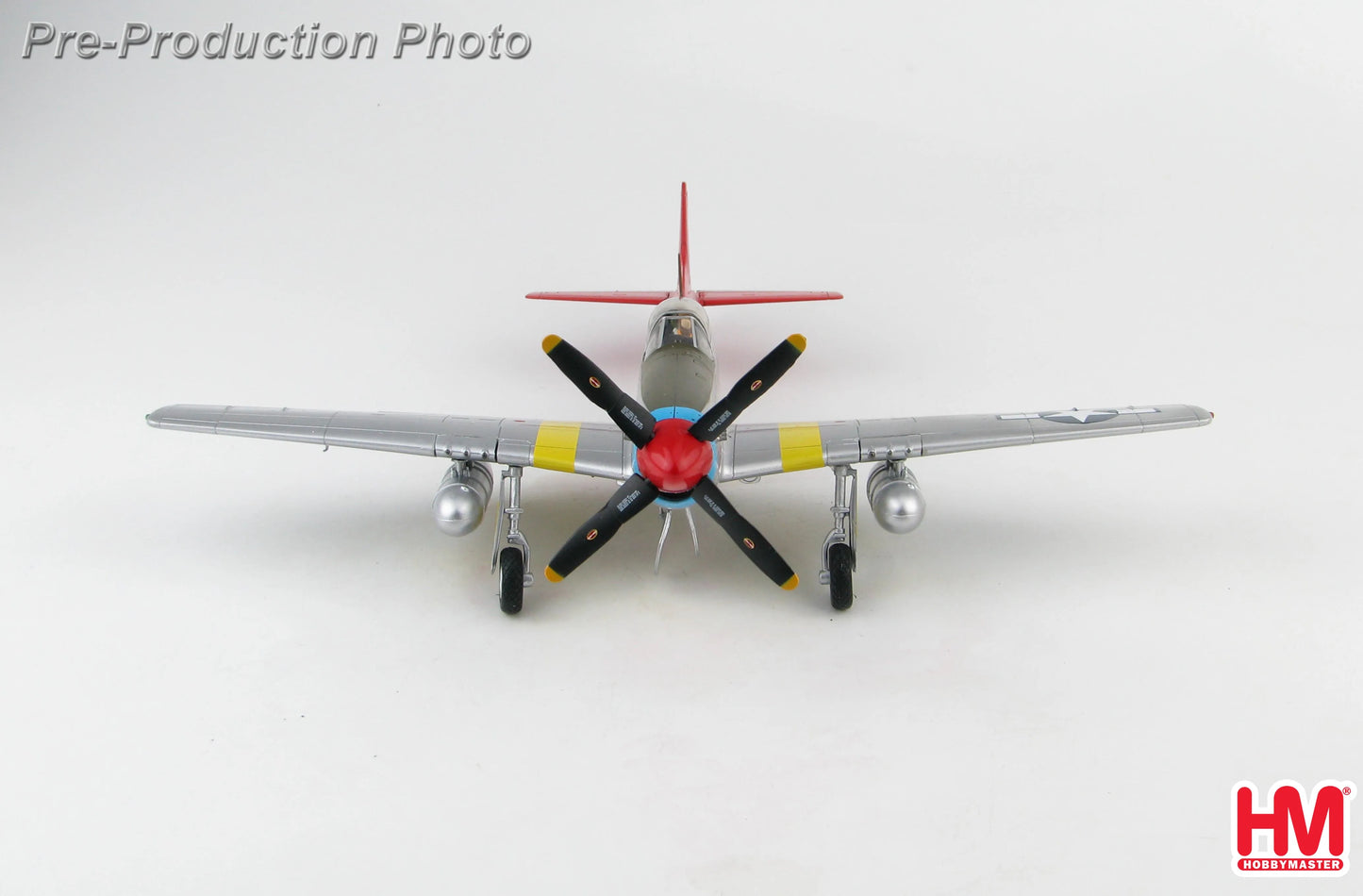 HOBBY MASTER P-51D MUSTANG USAAF TUSKEGEE AIRMEN 1945