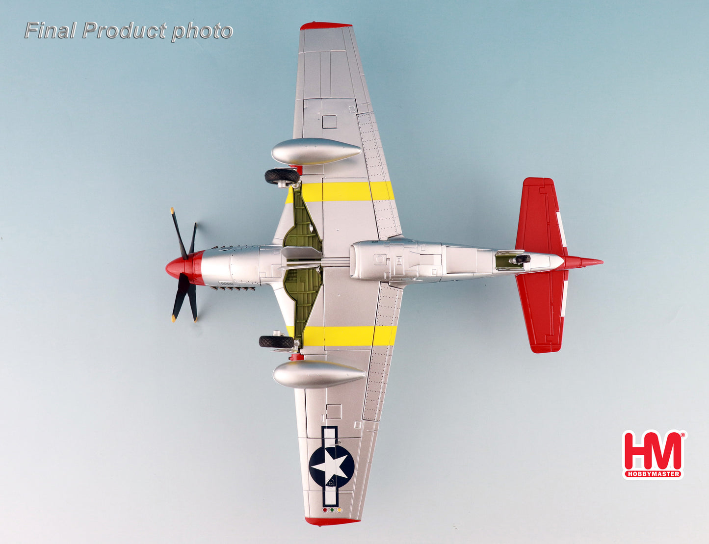 HOBBY MASTER HA7752 P-51D "CREAMERS DREAM" FLOWN BY 1ST LT. CHARLES WHITE 301ST FS RAMITELLI ITALY 1945
