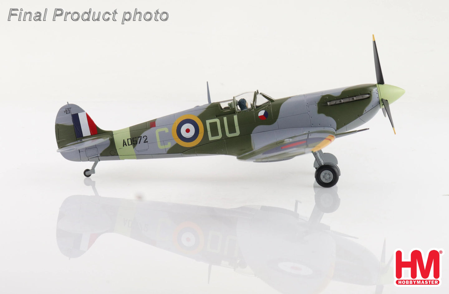 HOBBY MASTER SPITFIRE MK. VB DUC/AD572 F/O FRANTISEK PERINA NO. 312 SQN 1942