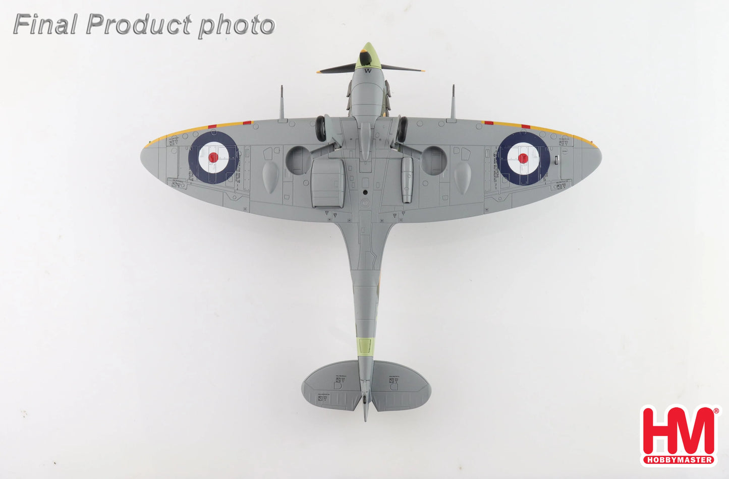 HOBBY MASTER SPITFIRE MK. VB BM124 FLOWN BY SQN. LDR. PADDY FINUCANE NO. 602 SQN 1942