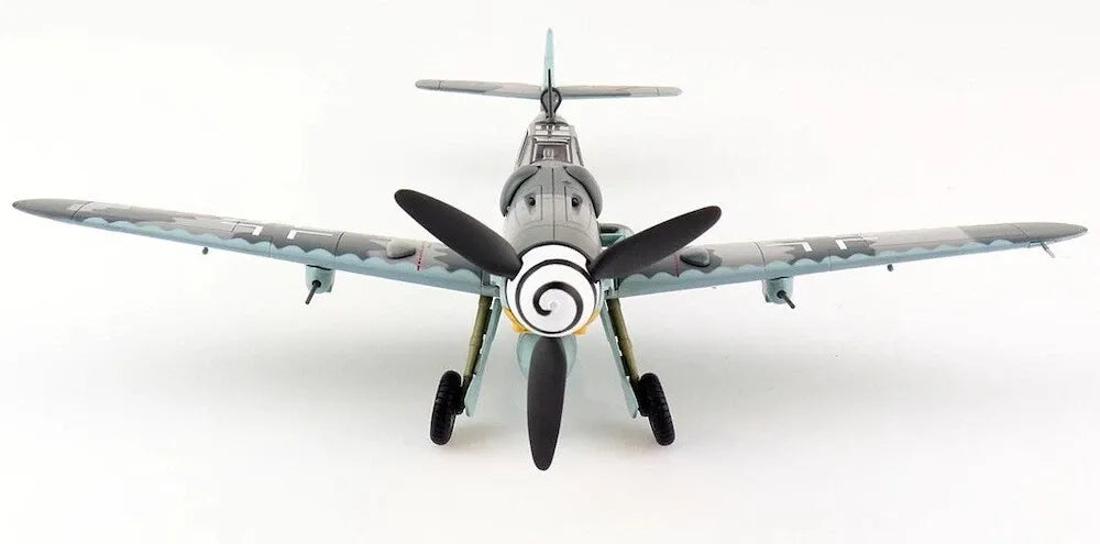 HOBBY MASTER BF 109G-6 HEINRICH BARTELS RED 13 GREECE 1943