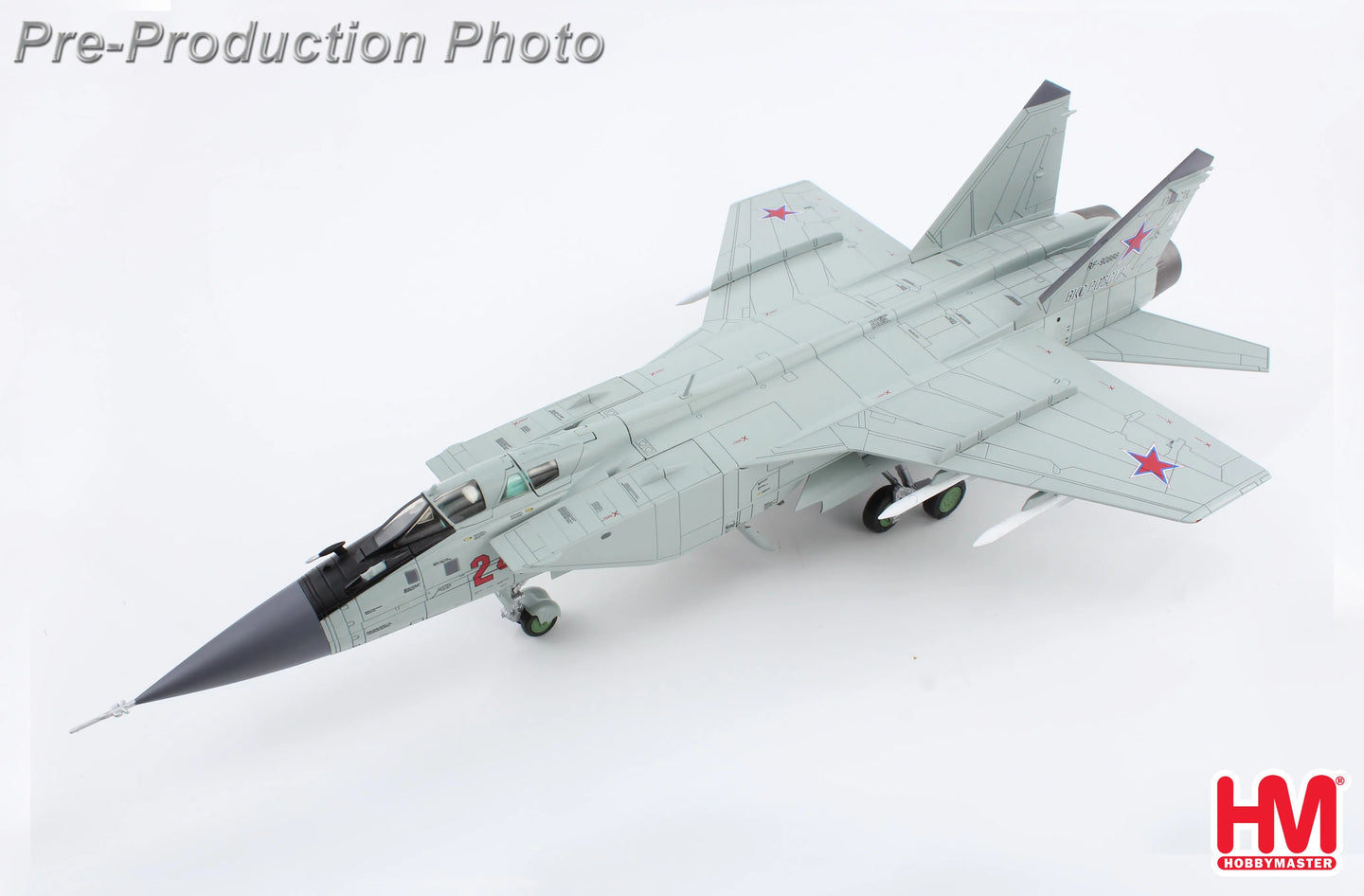 HOBBY MASTER MIG-31BM RED 24 712 INTERCEPTOR REGIMENT 2022 (WITH R-77 AND R-37 MISSILES)