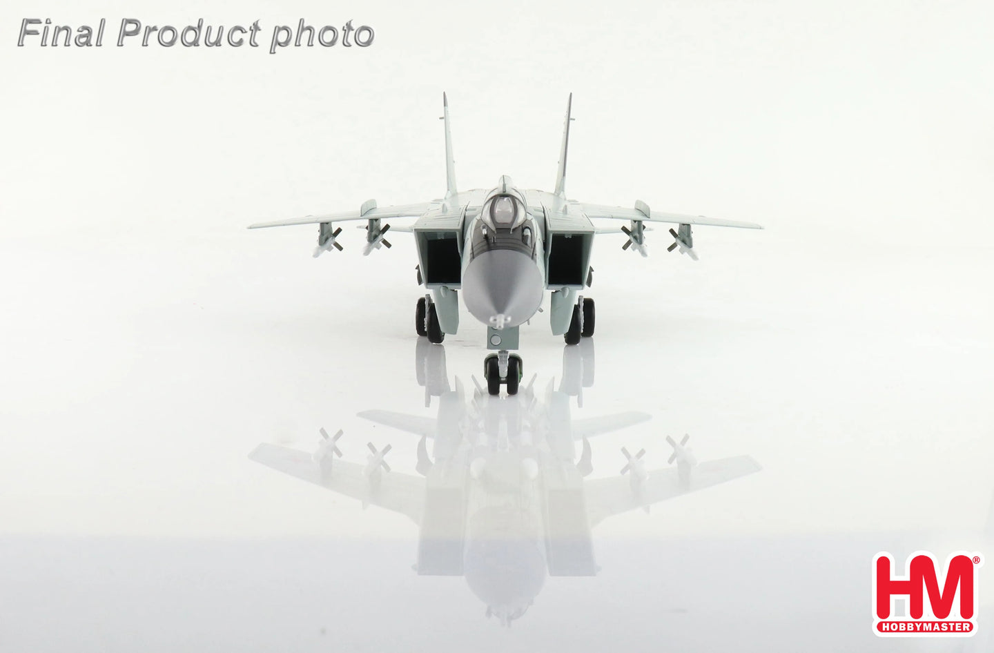 HOBBY MASTER MIG-31BM RED 24 712 INTERCEPTOR REGIMENT 2022 (WITH R-77 AND R-37 MISSILES)