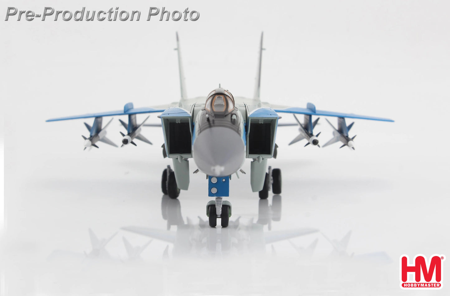 HOBBY MASTER MIG-31E "MAKS 2005" 903 RUSSIAN AIR FORCE 2005