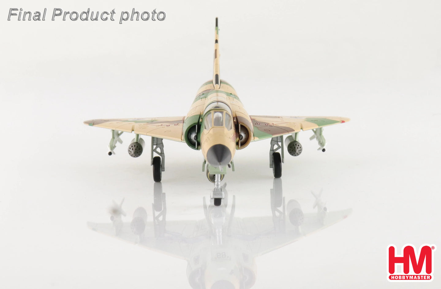 HOBBY MASTER MIRAGE IIICJ 768 THE "FIRST JET" SQUADRON RAMAT DAVID AB DEC 1970