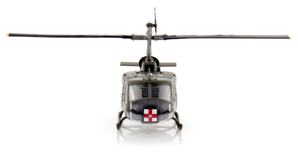 HOBBY MASTER UH-1B HUEY US ARMY IROQUOIS 57TH MEDICAL DETACHMENT 1960S