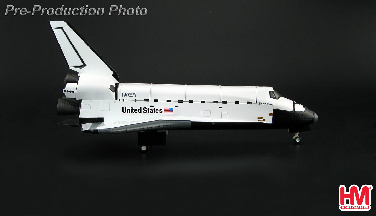 HOBBYMASTER SPACE SHUTTLE "ENDEAVOR" LAUNCHED DECEMBER 4 1998