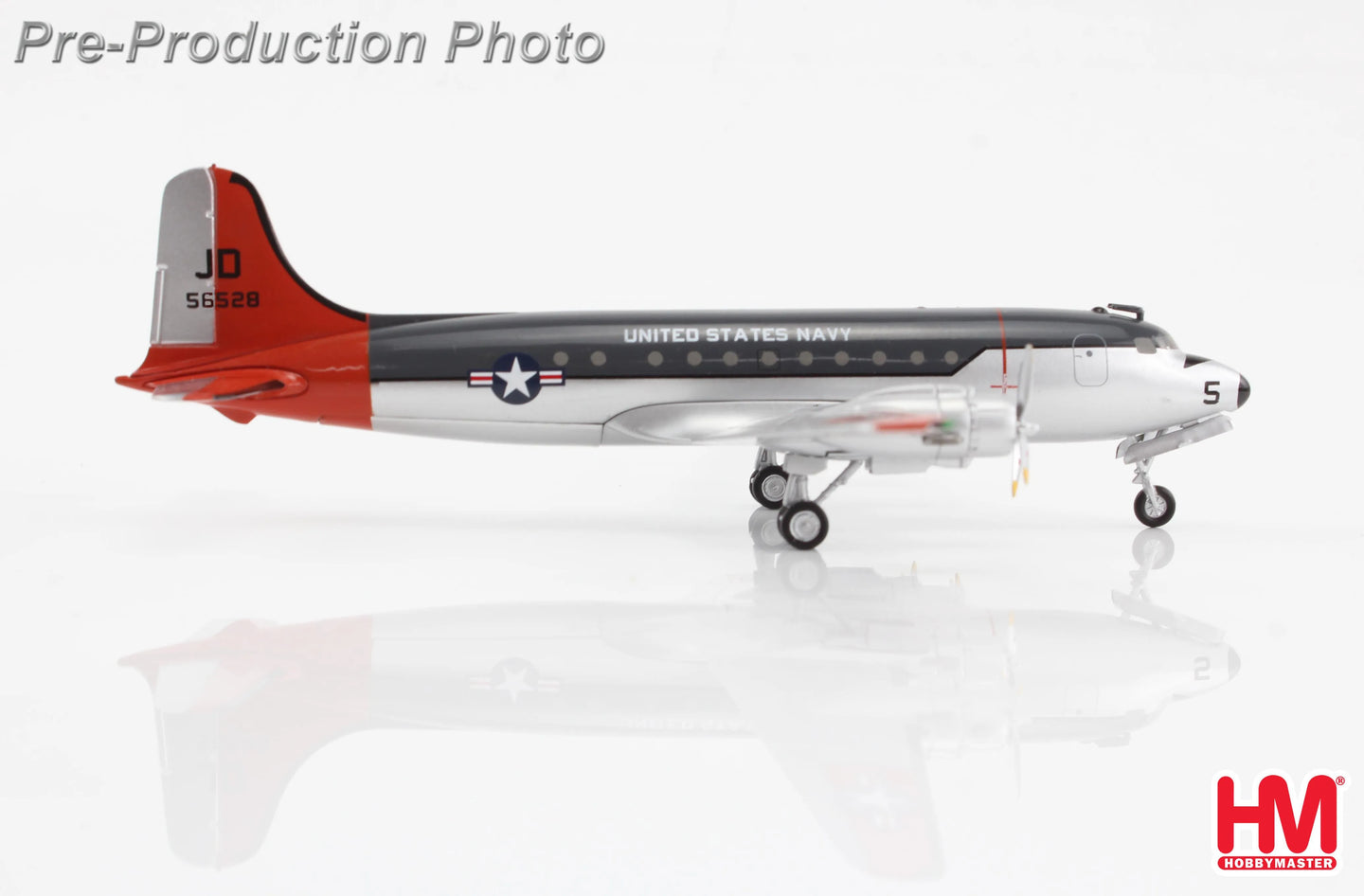 HOBBY MASTER DC-4 R5D-3 US NAVY "OPERATION DEEP FREEZE" REG: 56528