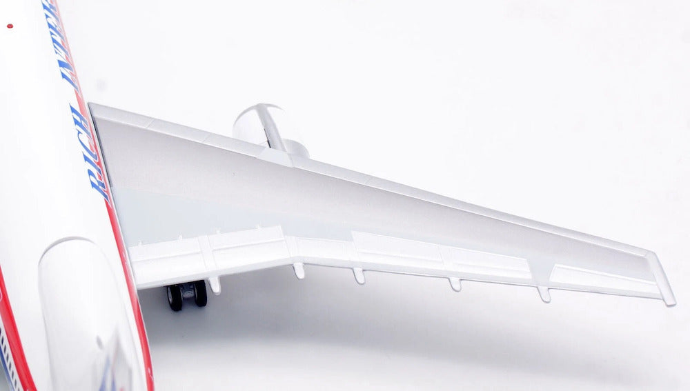 INFLIGHT 200 L-1011-385-1 TRISTAR 1 RICH INTERNATIONAL AIRWAYS REG: N302MB