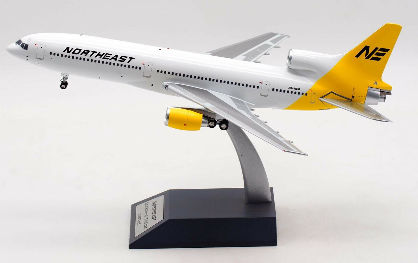 INFLIGHT 200 L-1011-385-1 TRISTAR 50 NORTHEAST AIRLINES REG: 3D-NEG