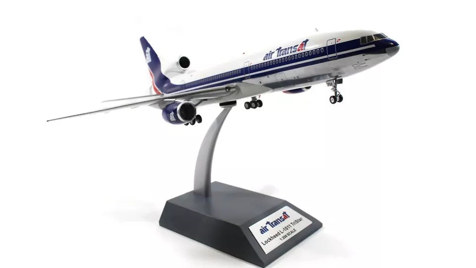 INFLIGHT 200 L-1011 AIR TRANSAT REG: C-GTS2