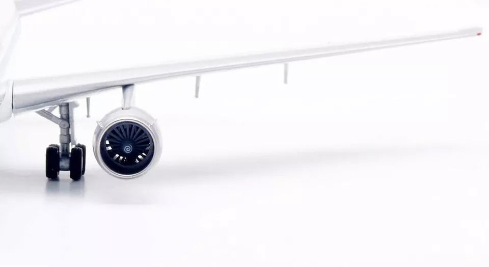 INFLIGHT 200 DC-10-10 PAN AMERICAN WORLD AIRWAYS (PAN AM) REG: N62NA