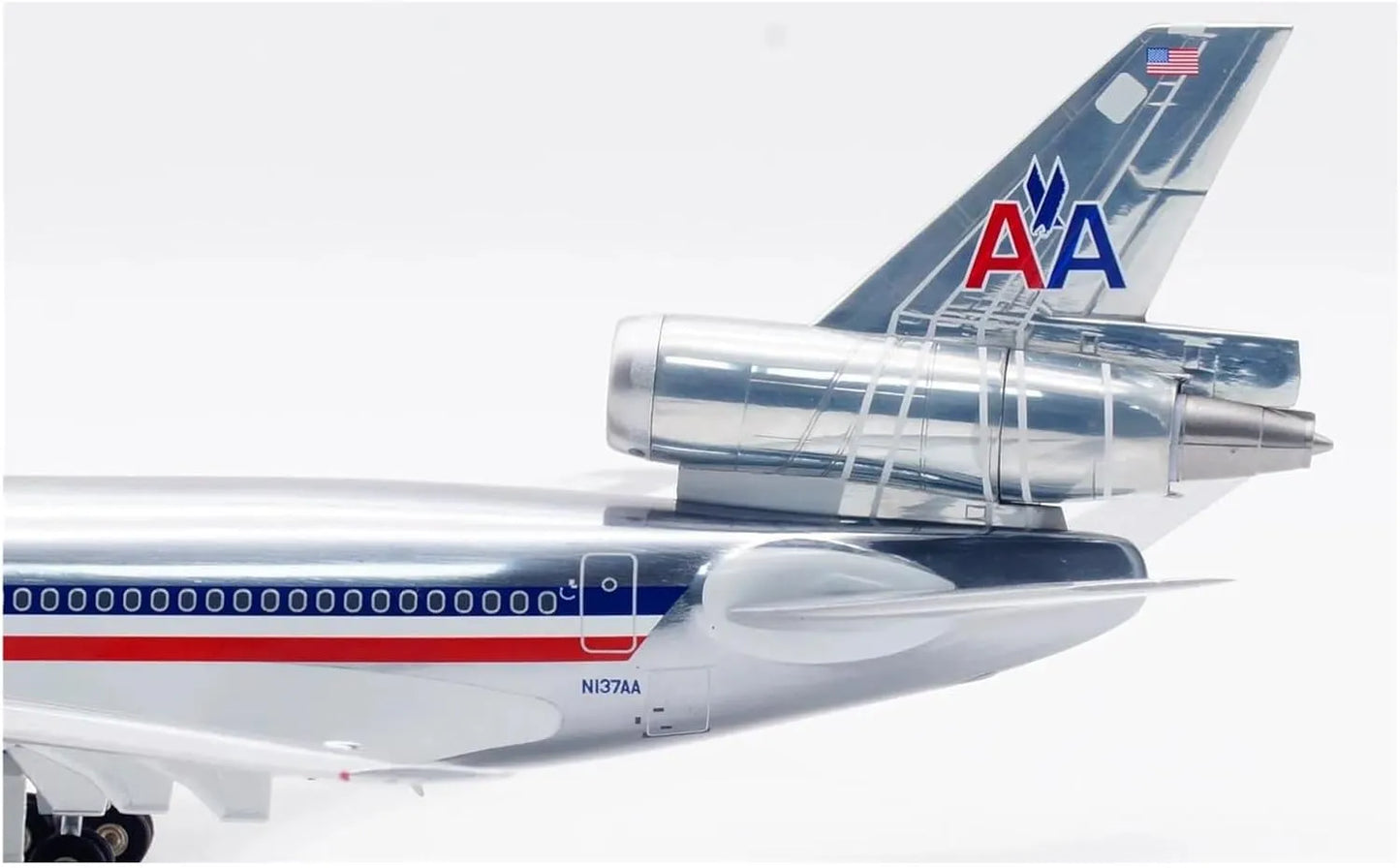 INFLIGHT 200 DC-10-30 AMERICAN AIRLINES POLISHED REG: N137AA