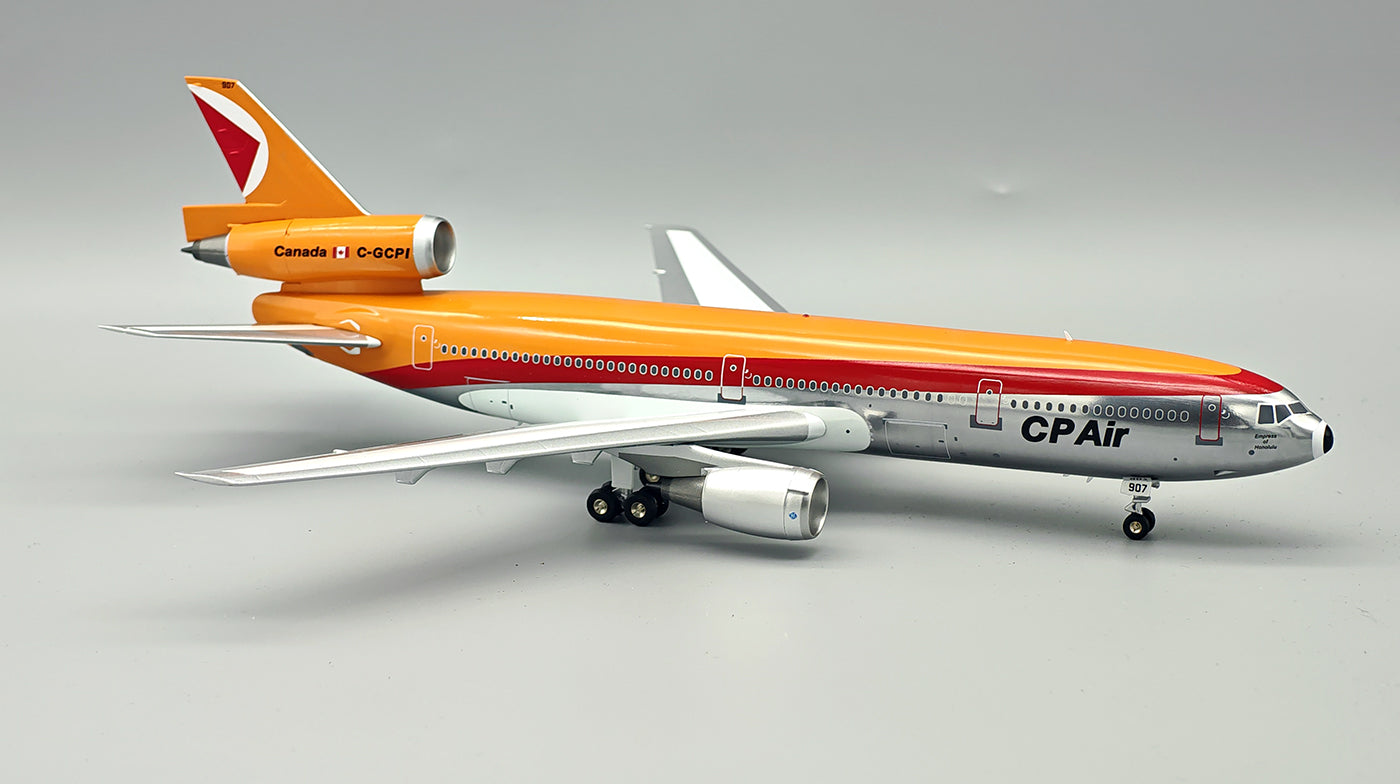 INFLIGHT 200 DC-10-30 CP AIR (POLISHED) REG: C-GCPI