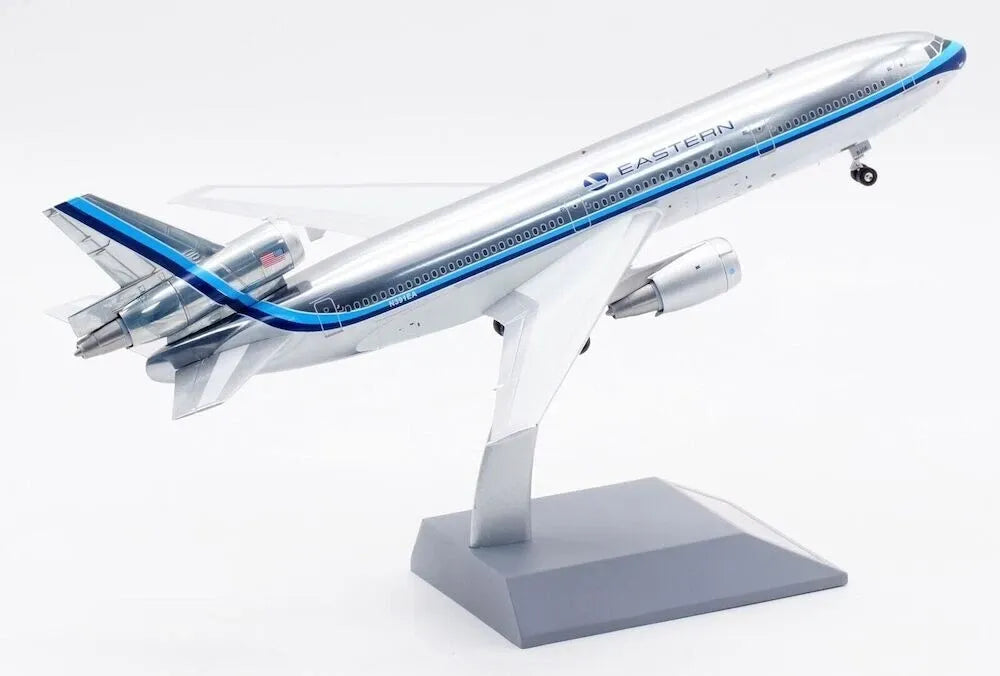 INFLIGHT 200 DC-10-30 EASTERN AIR LINES REG: N391EA