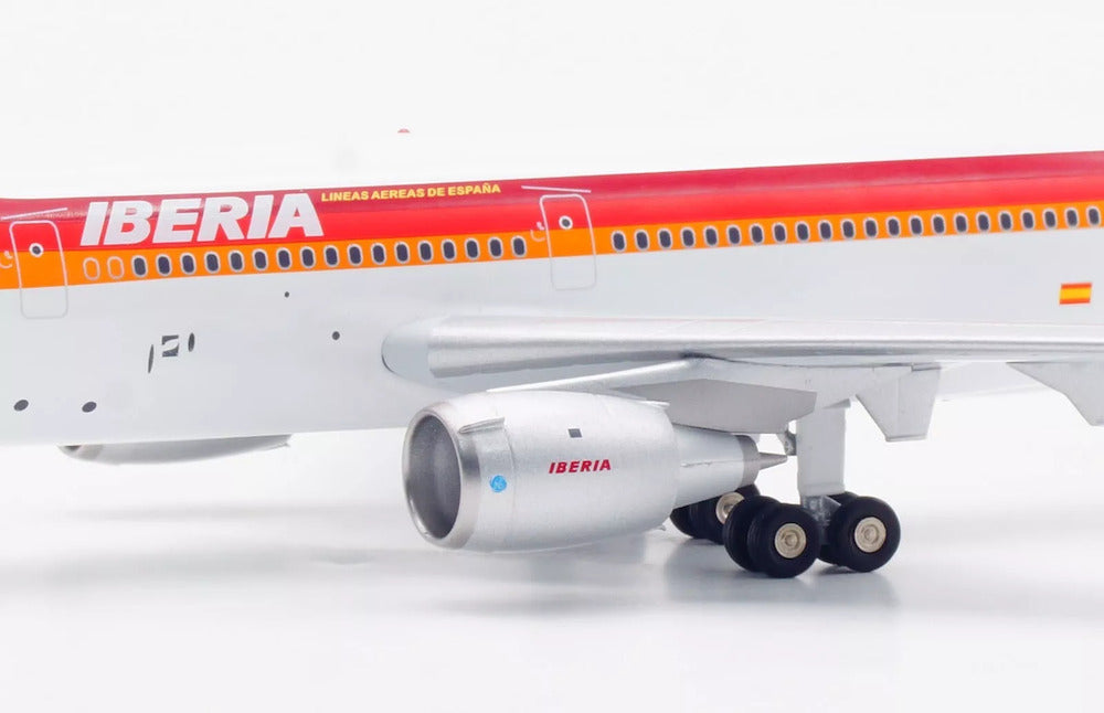 INFLIGHT 200  DC-10-30 IBERIA REG: EC-DHZ