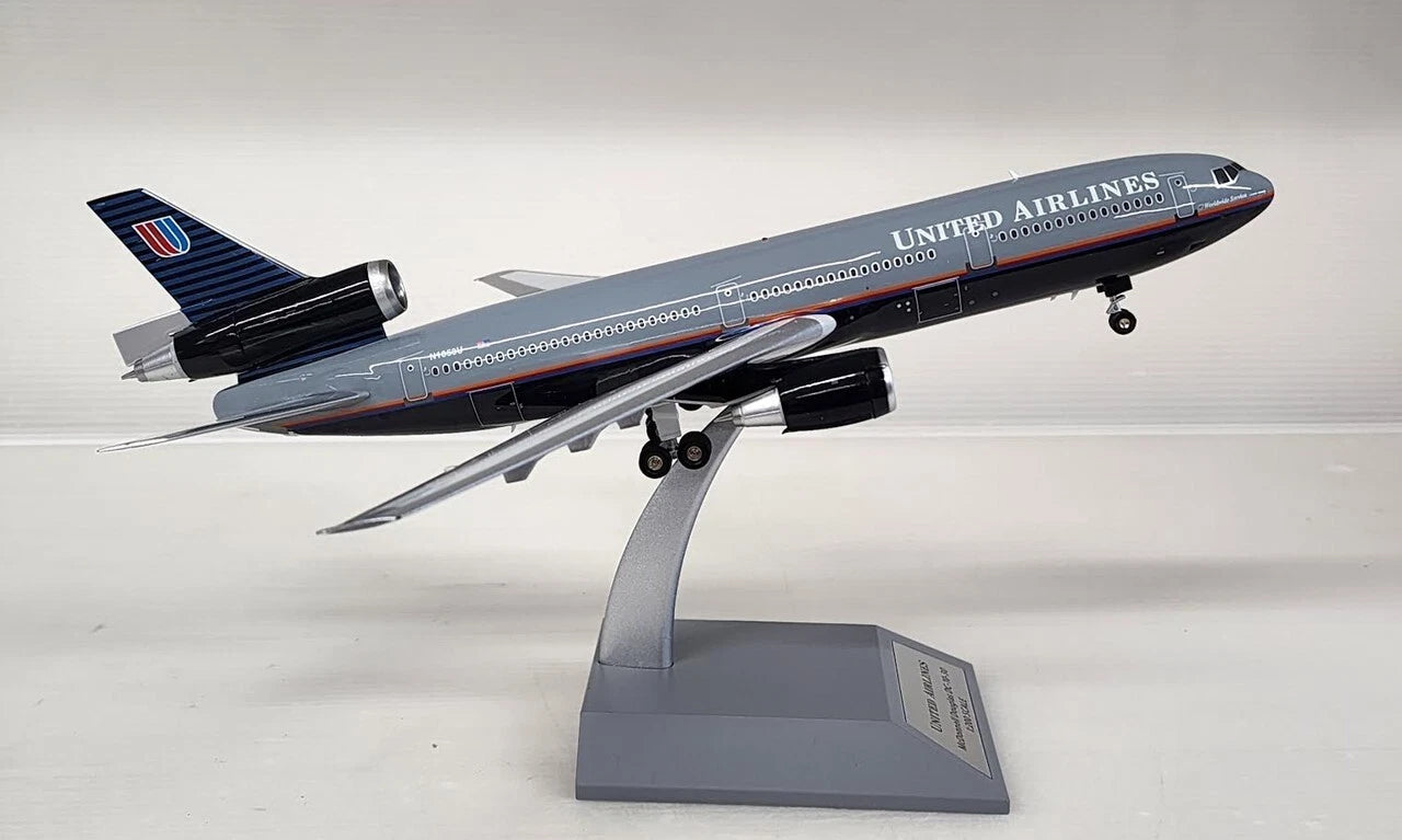 INFLIGHT 200 DC-10-30 UNITED AIRLINES REG: N1853U