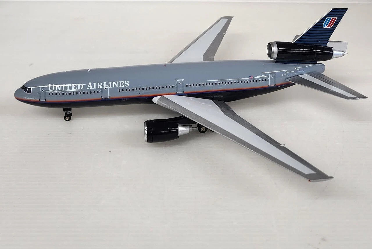 INFLIGHT 200 DC-10-30 UNITED AIRLINES REG: N1853U