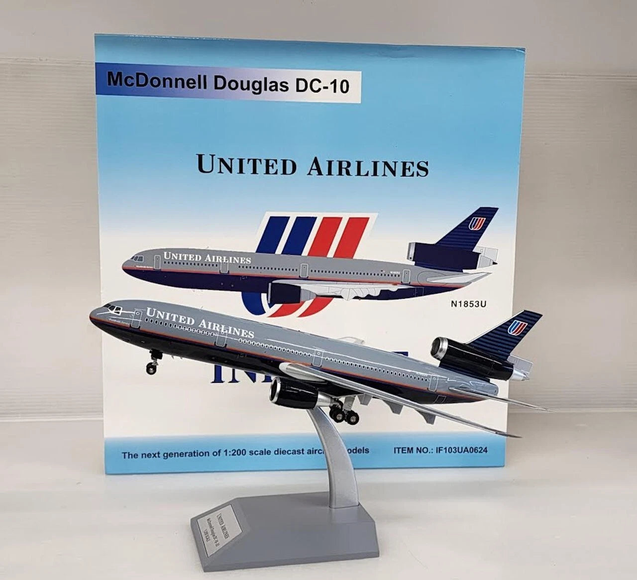 INFLIGHT 200 DC-10-30 UNITED AIRLINES REG: N1853U