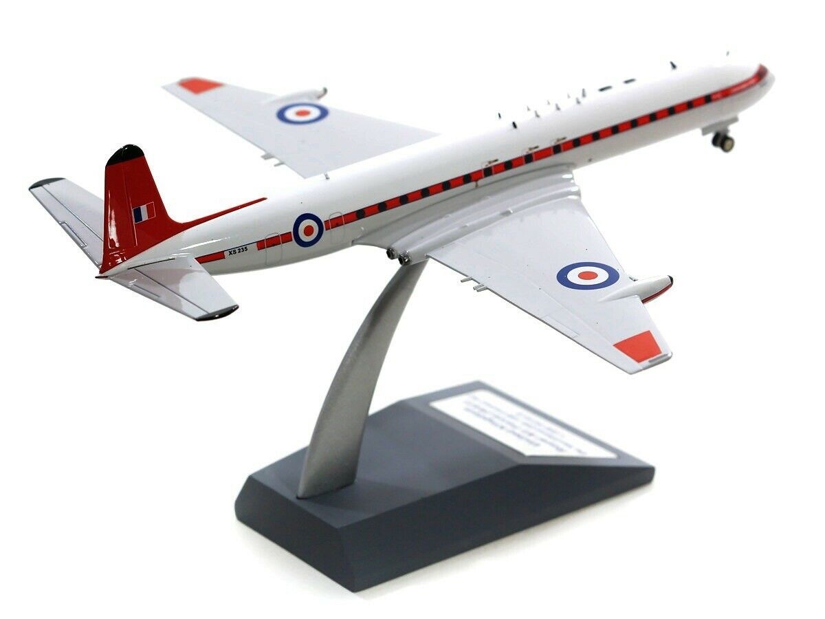 INFLIGHT 200 RAF DE HAVILLAND DH-106 COMET 4C XS235