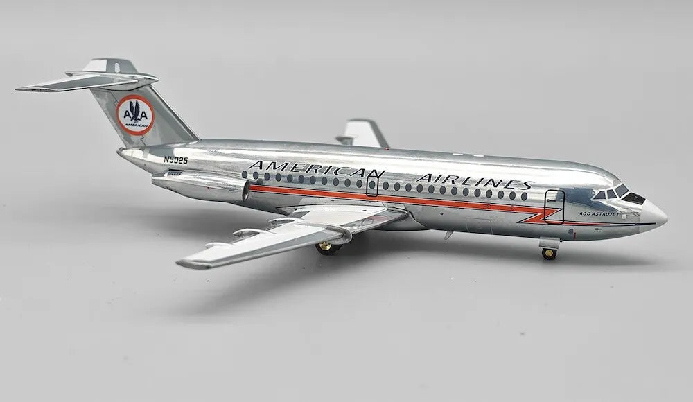 INFLIGHT 200 BAE 111-401AK ONE-ELEVEN AMERICAN AIRLINES (POLISHED) REG: N5025