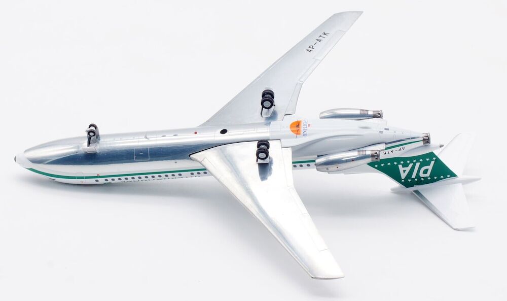 INFLIGHT 200 HS-121 TRIDENT 1E PAKISTAN INTERNATIONAL (PIA) REG: AP-ATK