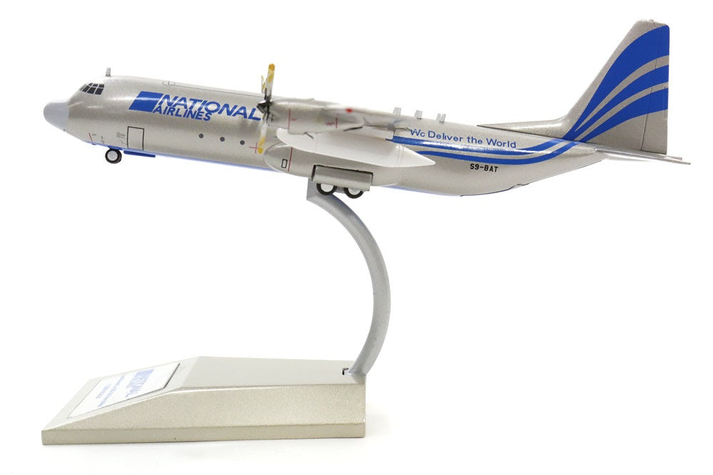 INFLIGHT 200 L-100-30 HERCULES (L-382G) NATIONAL AIRLINES REG: S9-BAT