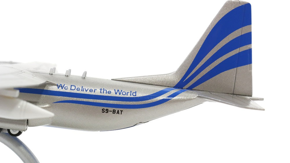 INFLIGHT 200 L-100-30 HERCULES (L-382G) NATIONAL AIRLINES REG: S9-BAT
