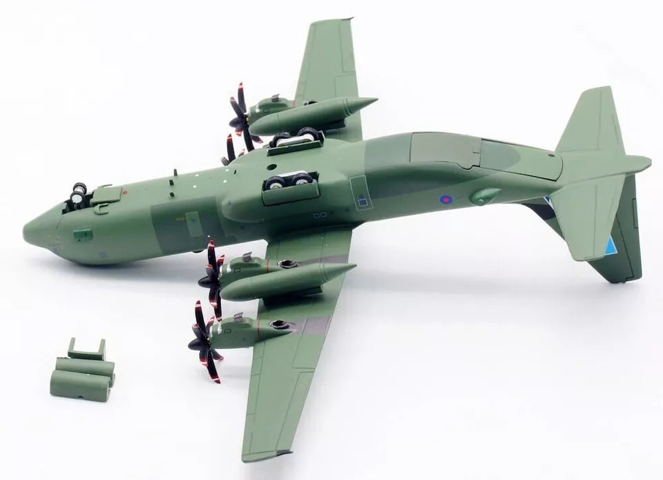 INFLIGHT 200 HERCULES C-130J-30 ROYAL AIR FORCE C4 REG: ZH870