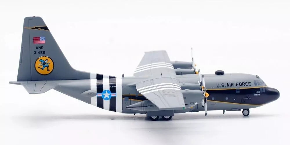 INFLIGHT 200 C-130H HERCULES (L-382) US AIR FORCE REG: 93-1456