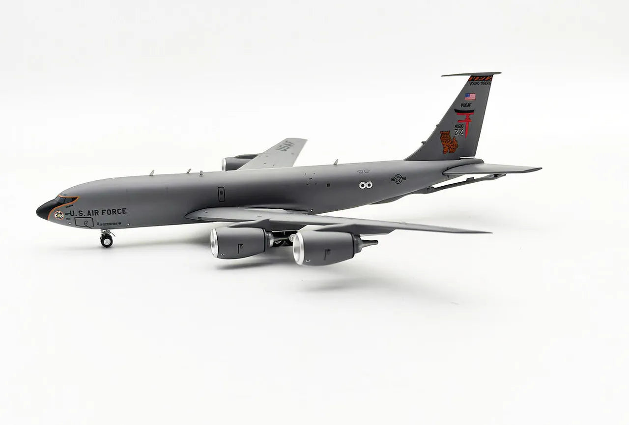 INFLIGHT 200 KC-135 USAF KADENA REG: 59-1510