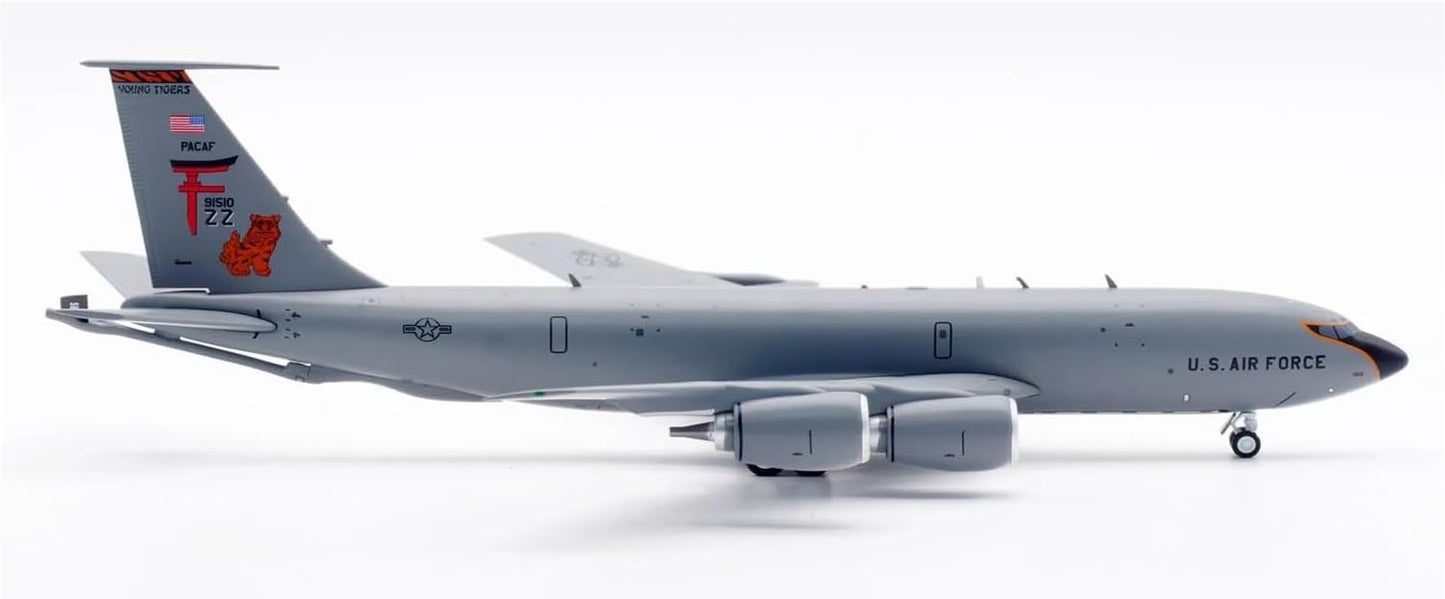 INFLIGHT 200 KC-135 USAF KADENA REG: 59-1510
