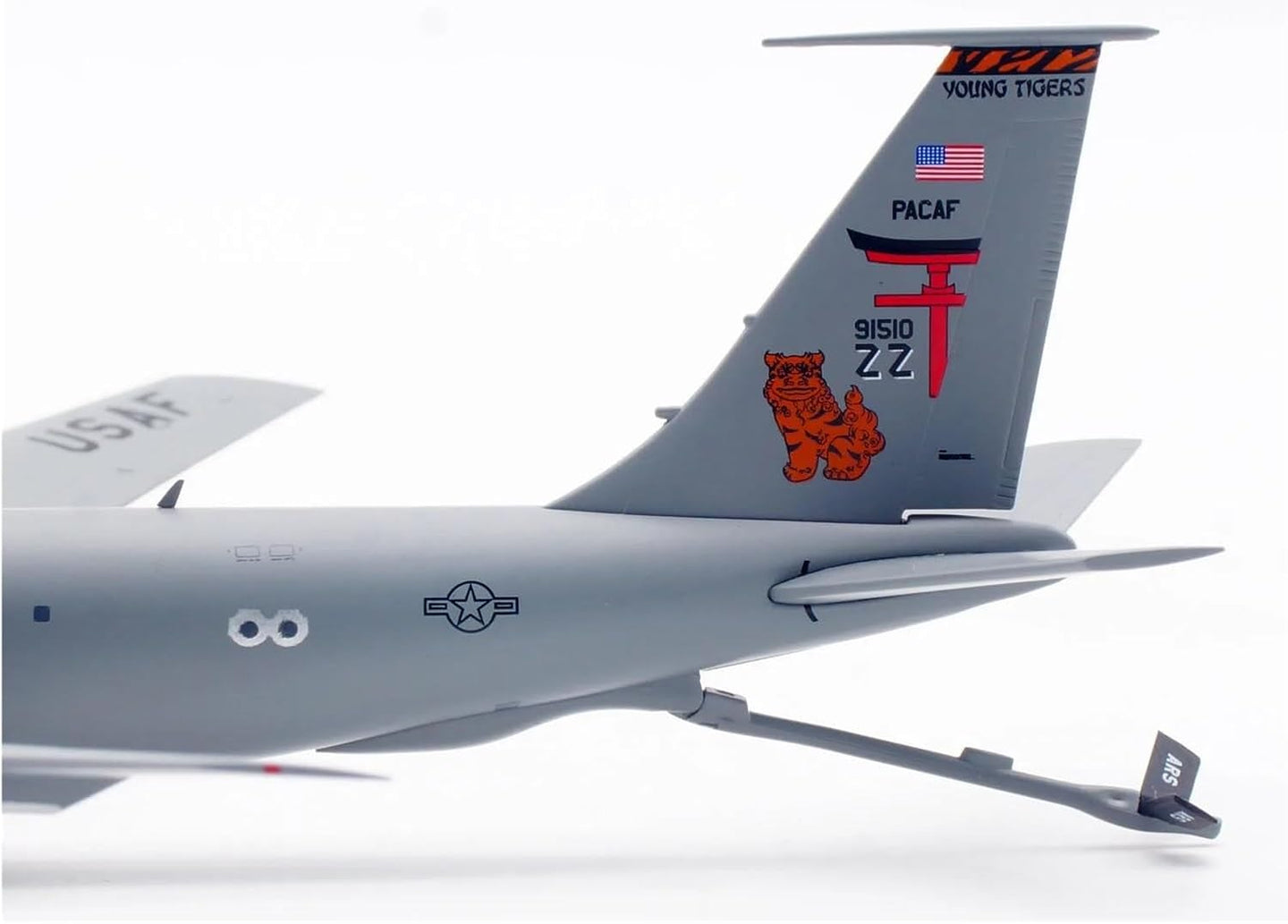 INFLIGHT 200 KC-135 USAF KADENA REG: 59-1510