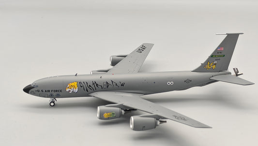 INFLIGHT 200 KC-135R STRATOTANKER USAF REG: 10313