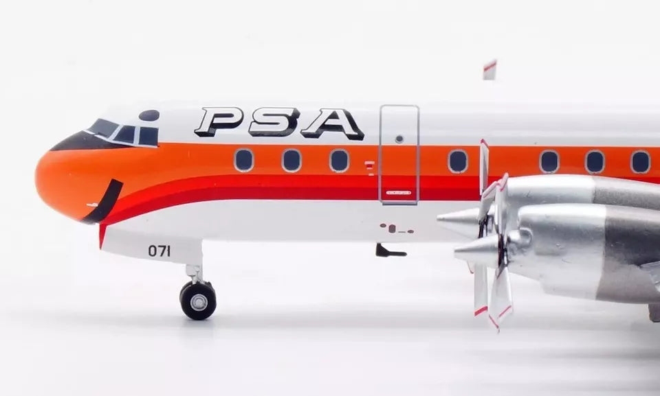 INFLIGHT 200 L-188 PSA REG: N171PS